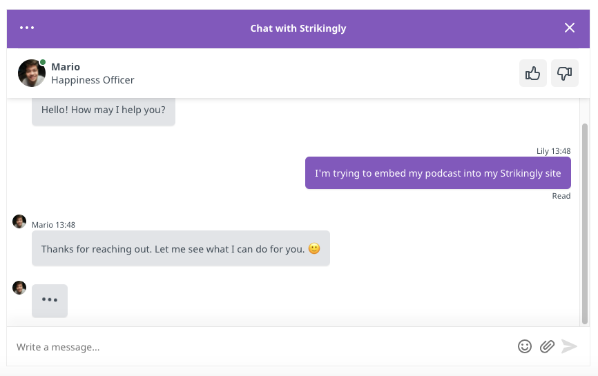 Screenshot of Strikingly live chat feature Screenshot of Strikingly live chat feature